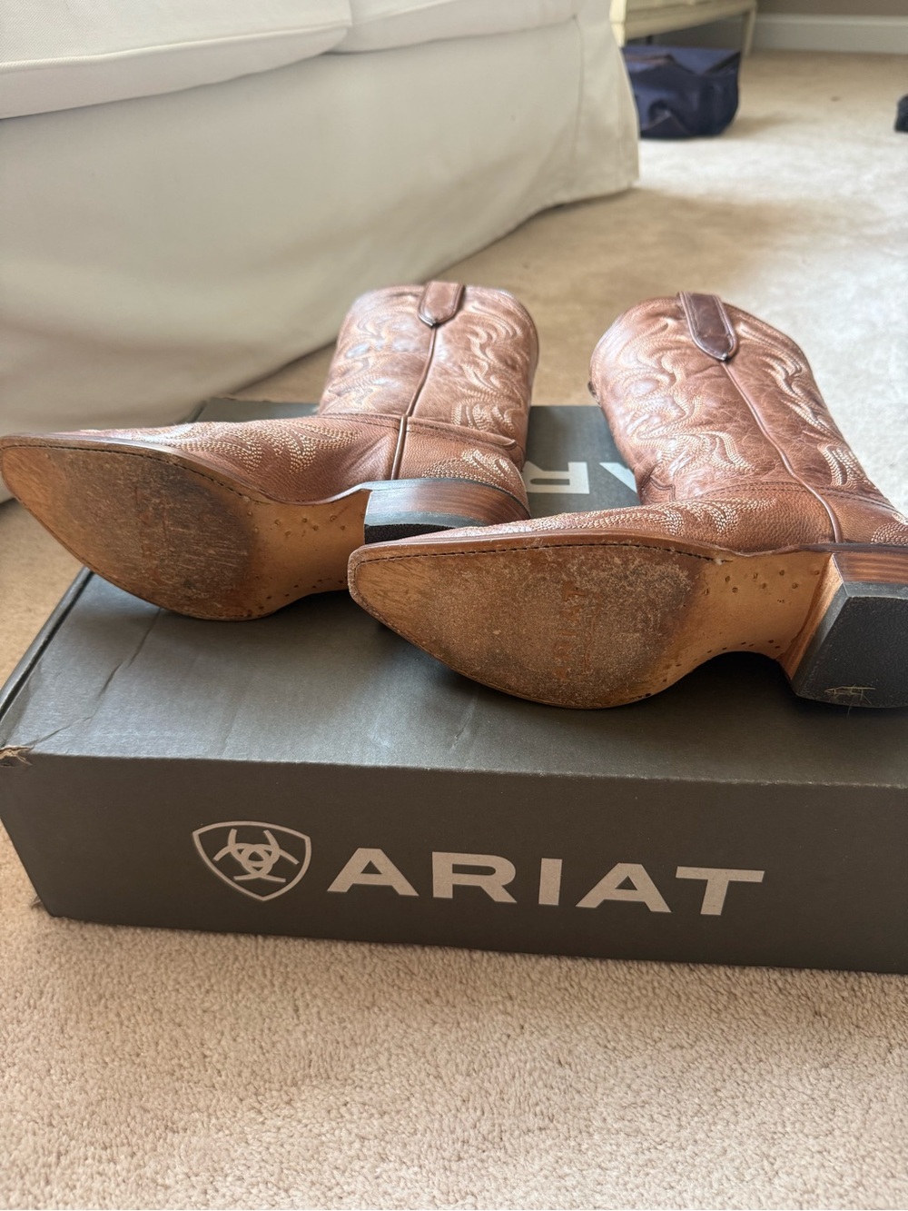 Ariat Brown Embroidered Hazen Western Boots in Whiskey Barrel - Picture 6 of 7